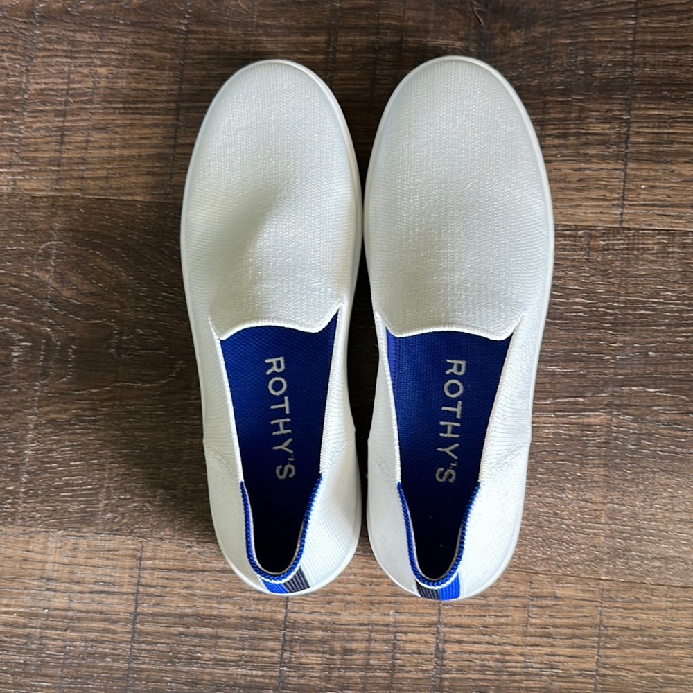 Rothy’s Original Slip On Sneaker in Bright White Size 8.5